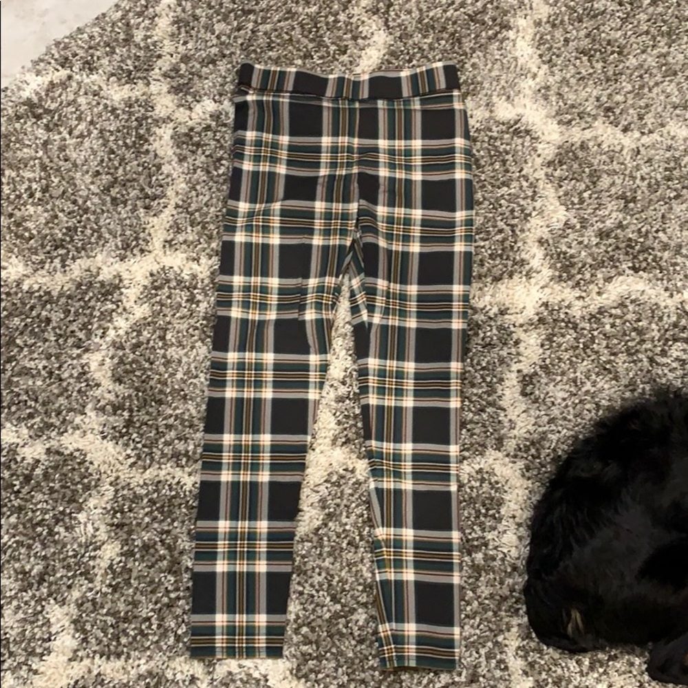 American Eagle plaid leggings
